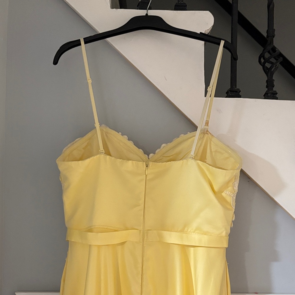 Elegant Yellow Prom Dress - Picture 4 of 5